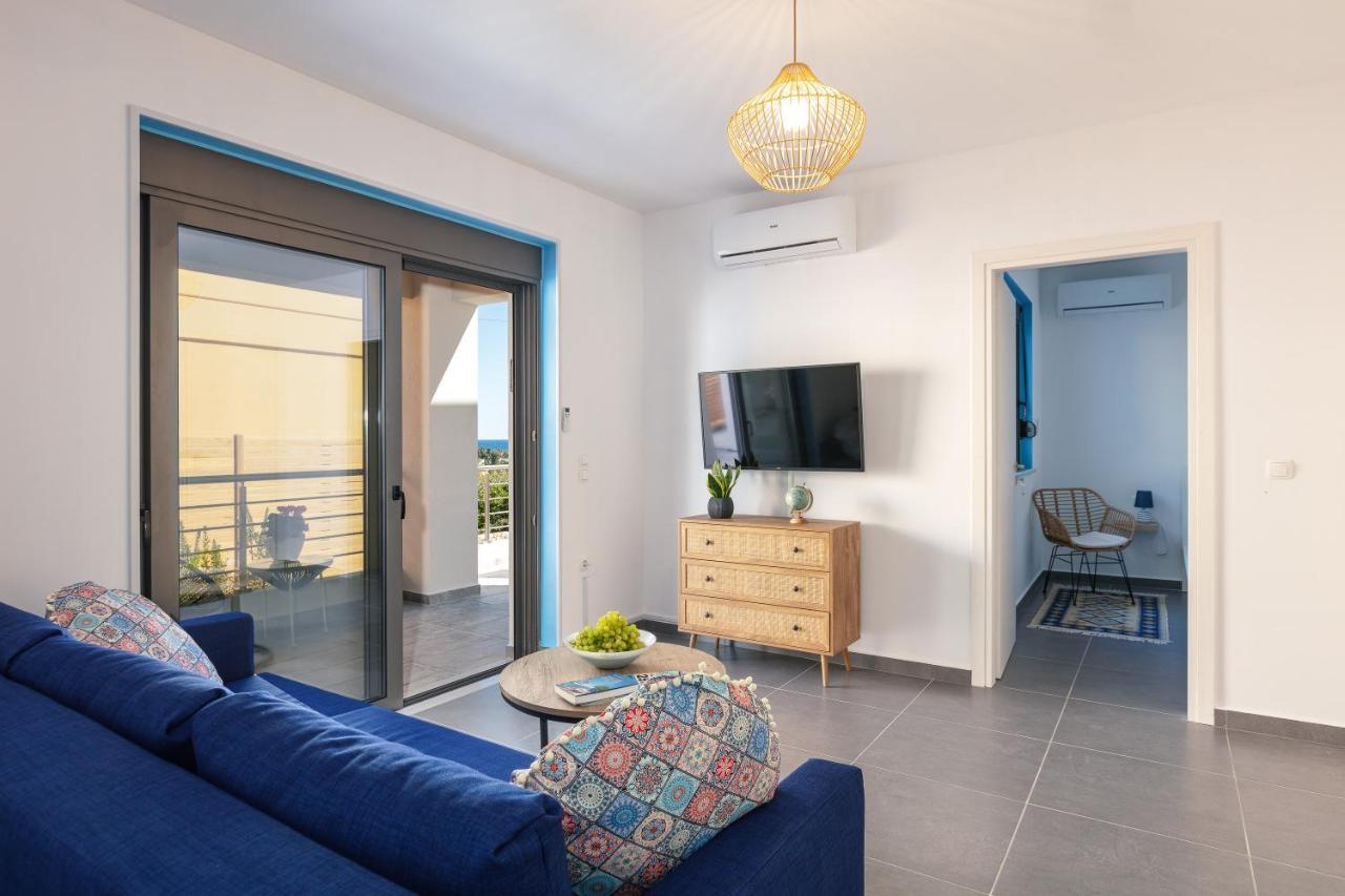 Greek Sky - New Modern Apartment With Shared Pool Tavronitis Exteriör bild