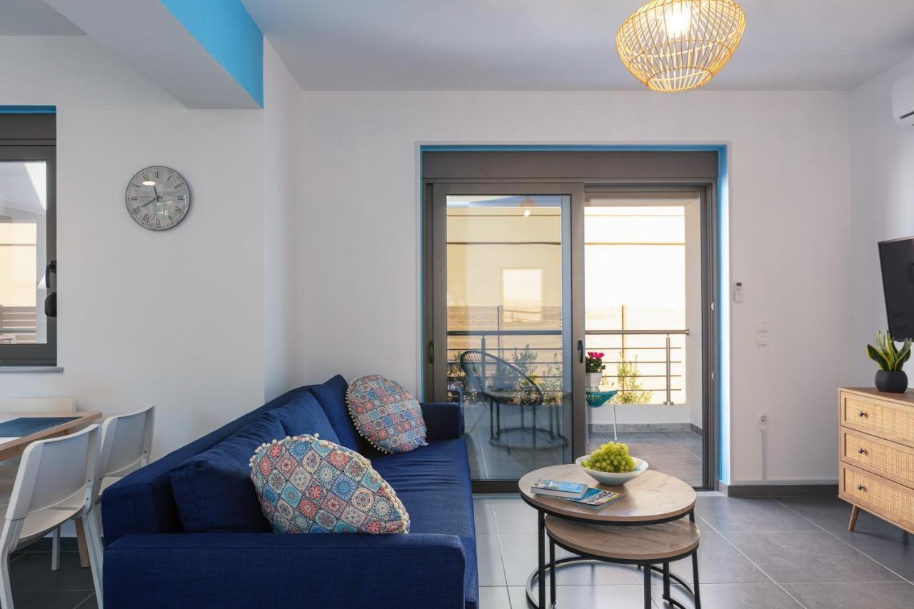 Greek Sky - New Modern Apartment With Shared Pool Tavronitis Exteriör bild