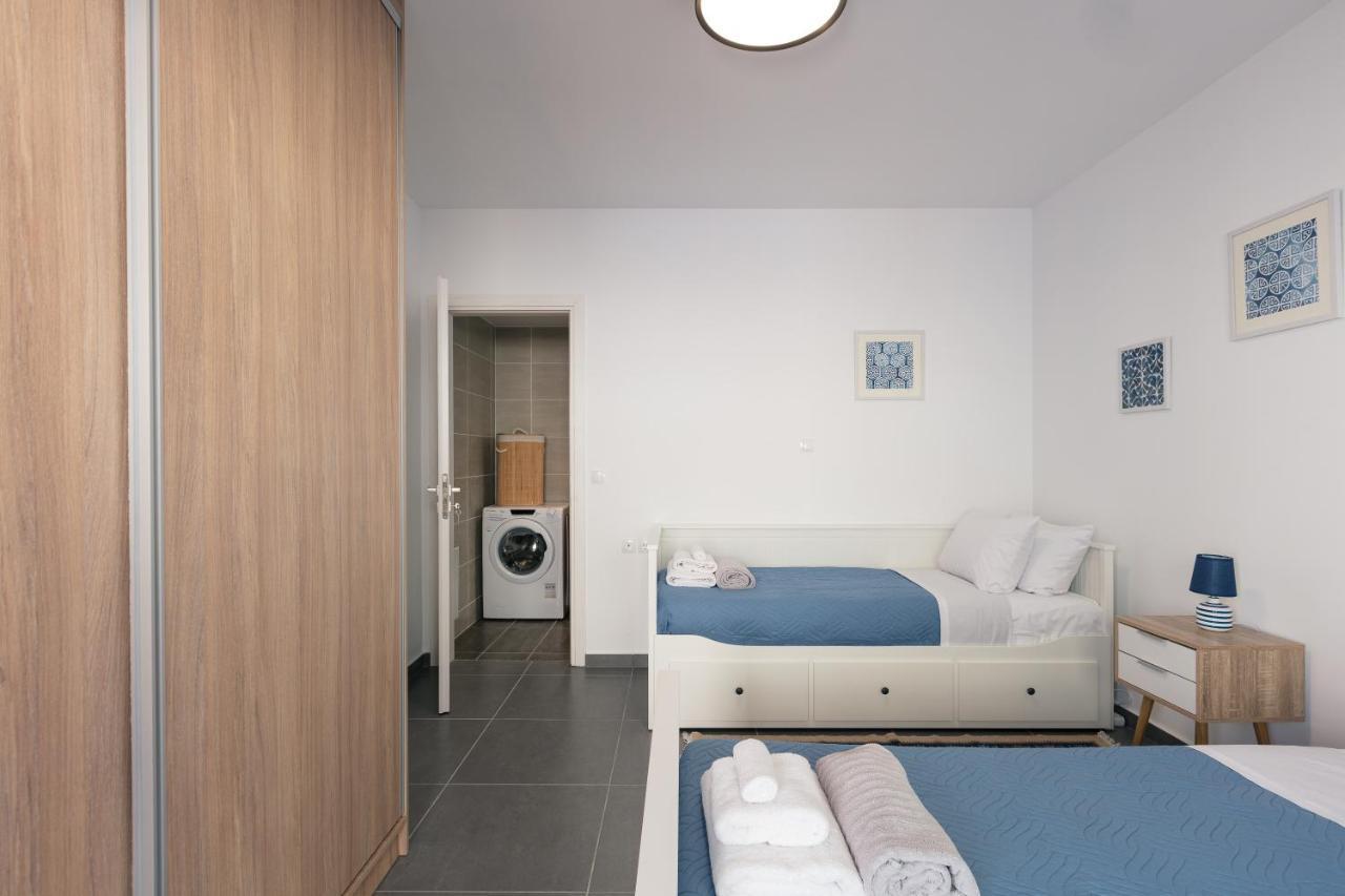 Greek Sky - New Modern Apartment With Shared Pool Tavronitis Exteriör bild